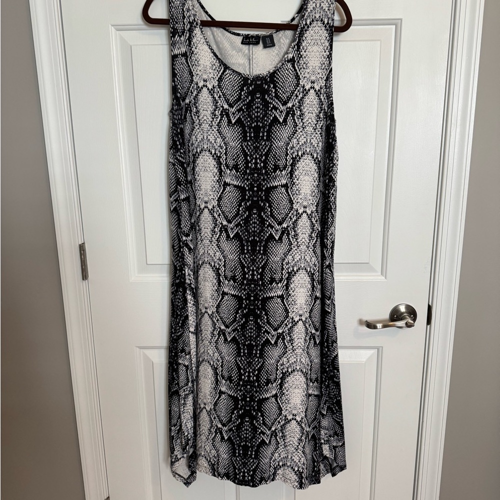 Nicole Miller Monochrome Snake Print Midi Dress